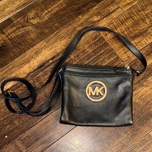 Michael Kors Black and Gold Leather Shoulder Bag